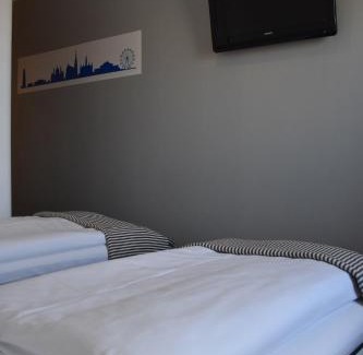 Wiener Neudorf Hotel | HB1 Budget Hotel - contactless check in