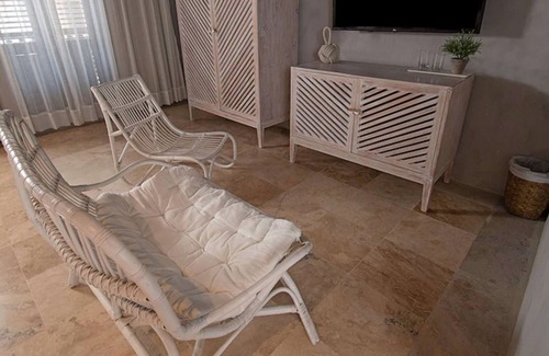 Centro Cabin | Hdl-pr Hotel Room in the Historic Center With Pool and Wifi