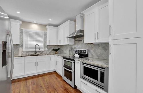 Buckhead Apartment | Heart of Buckhead Message Now for Summer Special