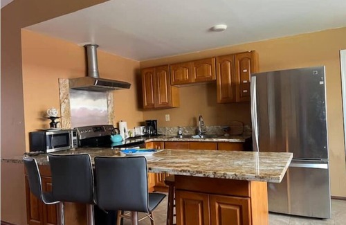 Hilo Apartment | Heart of Downtown Hilo