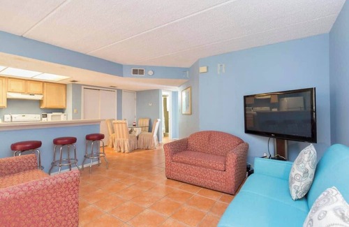 South Padre Island Condo | * Heart of Entertainment District * Pet Friendly