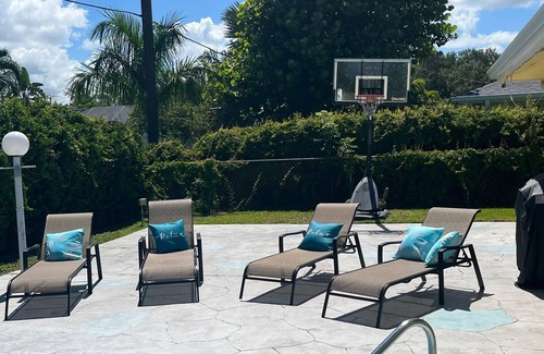 McGregor House | Heart of Fort Myers, close to it all!