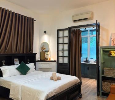 Hoan Kiem Apartment | Heart of Hoan Kiem-Fully equipped private house near Old Quarter