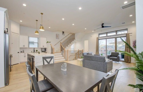 Washington Ave./ Memorial Park House | Heart of Houston - Mins to Galleria, DT, Memorial!