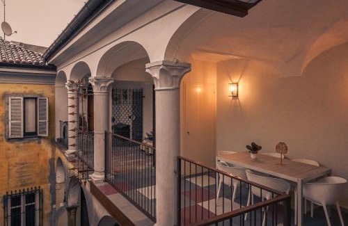 Centro Storico Apartment | Heart of Piacenza Luxury Apt, 100m Piazza Cavalli