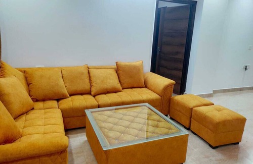 Rishikesh Apartment | Heart of Rishikesh just 2 minutes away from Maa Ganga River.