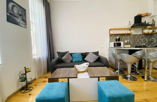 Chugureti Apartment | Heart of tbilisi 1