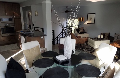 East Quogue House | HEART OF THE HAMPTONS - EAST QUOGUE - 2 LEVEL HAMPTON CONTEMPORARY