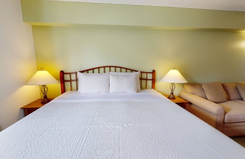 Sun Peaks Hotel | Hearthstone Lodge #323