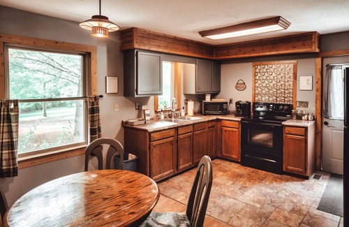 Rockbridge Apartment | Heartland Hideaways, Cabin 1