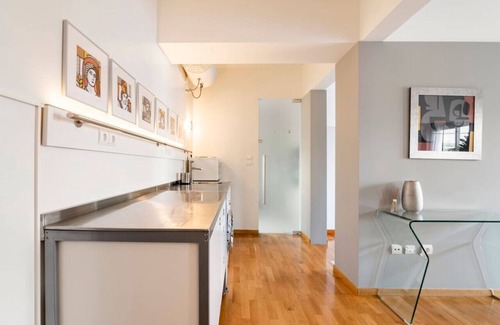 Plaka Apartment | Heated Plunge Pool & Firepit Acropolis Penthouse