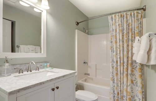 Dixon Park House | Heated Pool Access | 5*Clean | Flex Cancelation