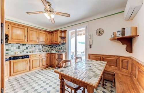 Vins-sur-Caramy Villa | Heated pool - air conditioning - wifi - parking - panoramic views - privacy