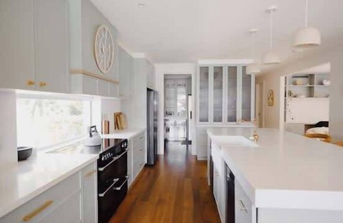 Bundeena House | Heated Pool | Bundeena's best | 10br | Beach