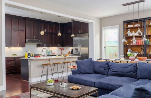 Brentwood House | Heated Pool,Central location| Wind Down - Portoro
