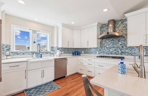 Currituck County House | Heated Pool, Elevator, Pool Table, 250 ft to beach!