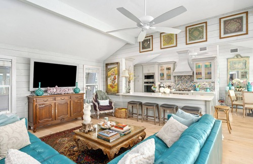 Key Allegro House | Heated Pool, Hot Tub, Kayaks, Fishing, 5BR Waterfront Home in Key Allegro