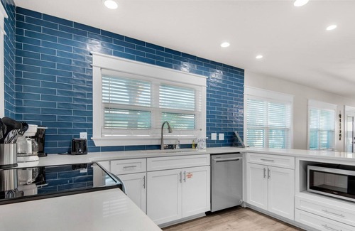 Kiska Beach House | Heated Private Pool~Across From Beach~FencedYard~Emerald Flamingo