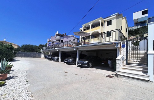 Businci Apartment | Heated swimming pool, stunning sea view terrace ap6