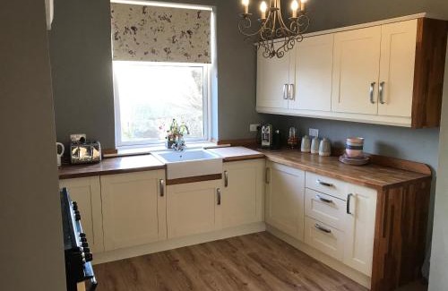 Halifax House | Heather Bank Cottage, Halifax. Yorkshire. HX2 7DD
