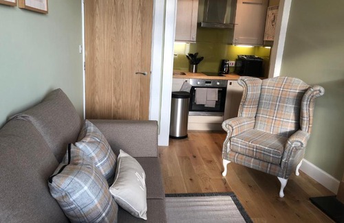 Strone Apartment | Heatherbloom Apartment