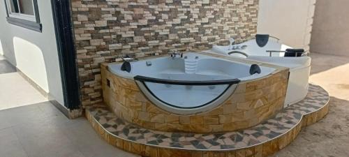 Dodoma Apartment | Heavenly ApHEARTment 2