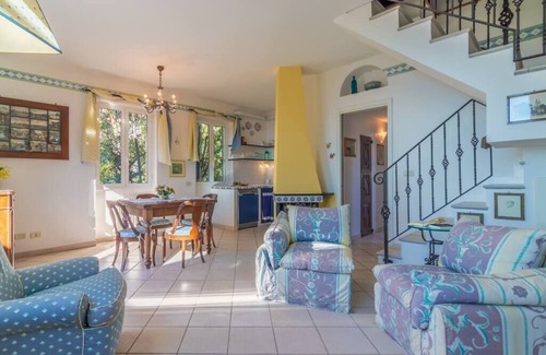 Camogli Apartment | Heavenly House - Sea view- terrace- parking & Wifi