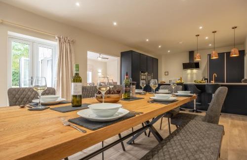 Burnham Market House | Hedgerows