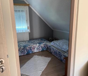 Balatongyorok Apartment | Hegyalja Apartmanház