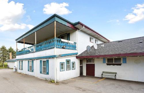 Bridgeport Hotel | Heidelberg Motel by Capital O Bridgeport Frankenmuth MI Dixie HWY
