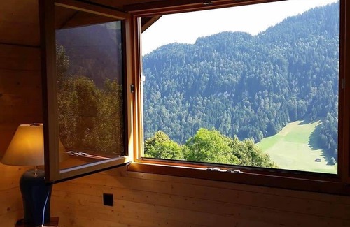 Rossiniere Apartment | Heidi Chalet - Panoramic View - Modern Part
