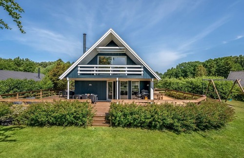 Bønnerup Strand House | "Hekla" - 150m from the sea by Interhome