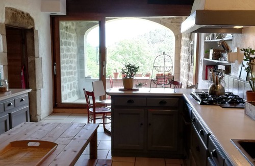 Sanilhac House | "Hélianthy" Gîte 10 pers. with swimming pool in a green setting in southern Ardèche