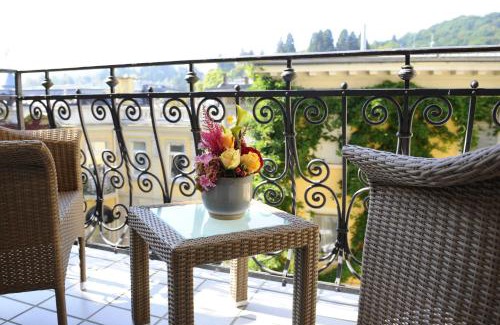 Baden Baden Old Town Hotel | HELIOPARK Bad Hotel Zum Hirsch
