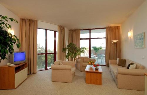 Golden Sands Hotel | Helios Spa Hotel- All Inclusive , Newly Refurbished Rooms with Private AC, Pools and Water Fun for Kids