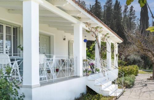 Kalamaki House | Heliotropio