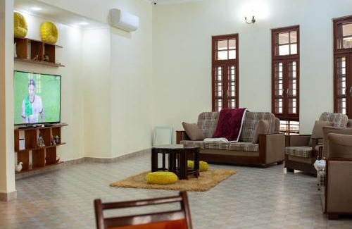 Moshi Villa | Hellen's Riverside villas