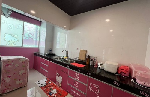 Sandakan Apartment | Hello Kitty Signature Suite