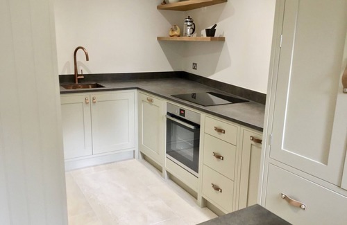 Cirencester House | Hello ! Welcome to 23 The Waterloo, our Cotswold stone cottage holiday home