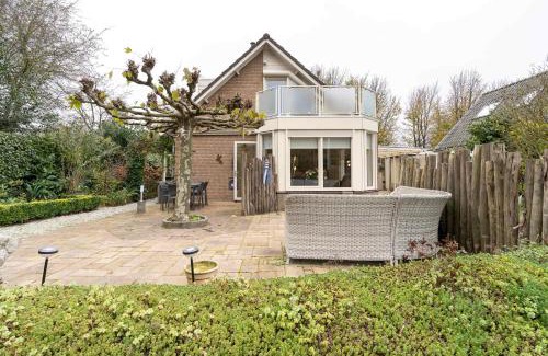 Bruinisse House | Hello Zeeland - Vakantiewoning Elf Boompjes 83