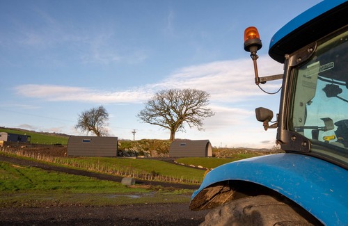Underbarrow Cabin | Hen House - Family-friendly glamping pod on a working farm