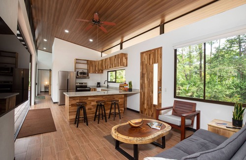 Portalon House | Henaway House/Partial Ocean View/Nature/trails ha Waterfalls/near beaches