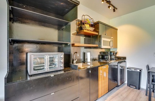Lake Las Vegas Apartment | Henderson Vacation Rental with Balcony and Pool Access