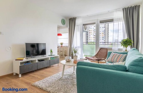 Zagreb Apartment | Hendrix Bridge Apartment 2