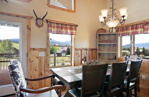 Island Park House | Henrys Hawk by KABINO Henrys Lake Hot Tub FirePit Pool Table Mtn & Water Views WiFi Satellite Fishing Trails