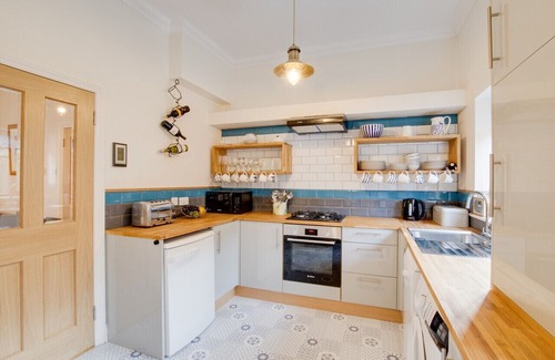 Swanage House | Herbert's Place - Two Bedroom House, Sleeps 4