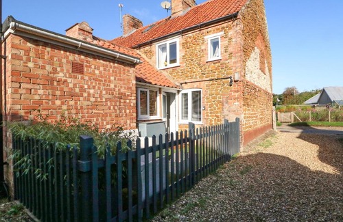 Snettisham House | Herbies Cottage, King's Lynn