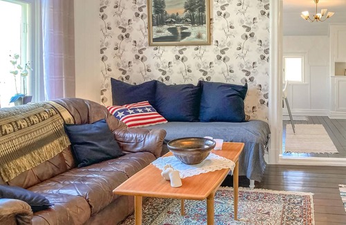 Ostansjo Apartment | Here you can live in a converted old school.