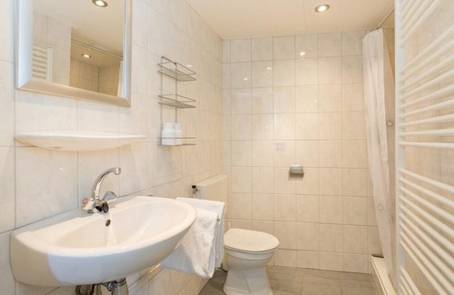 Domburg House | Herenstraat 9