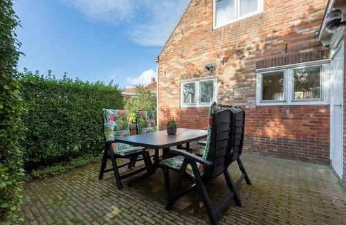 Domburg House | Herenstraat 9